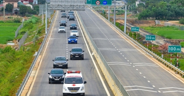 Dự án cao tốc Bắc - Nam đoạn Ninh Bình đến Nghệ An đã thông xe, đưa vào khai thác