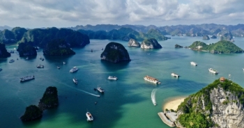 UNESCO công nhận Vịnh Hạ Long - Quần đảo Cát Bà là Di sản Thiên nhiên Thế giới