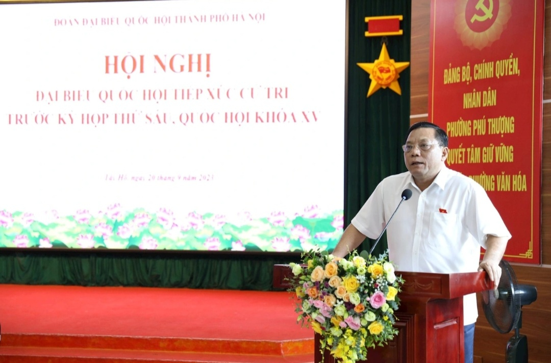 Trung tướng Nguyễn Hải Trung, Giám đốc Công an Hà Nội, trả lời các vấn đề cử tri quan tâm ngày 20/9 (Ảnh: Hà Nội Mới).