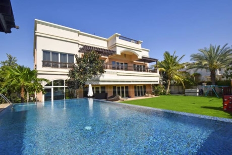 13. Căn biệt thự rộng 1.393 m2 tại Emirates Hills Villa &ndash; 13,06 triệu USD.