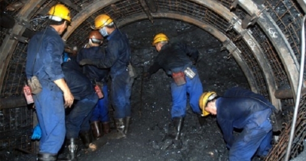 Quảng Ninh: Lại tai nạn hầm lò, 1 công nhân bị vùi lấp