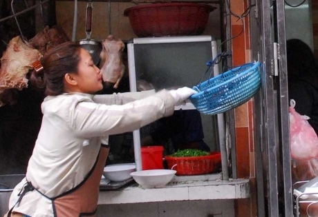 Hà Nội: Thức ăn đường phố phải an toàn
