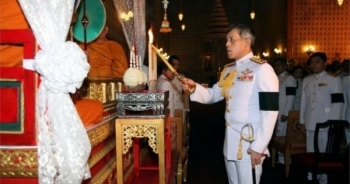 Vì sao Thái tử Thái Lan trì hoãn nối ngôi?