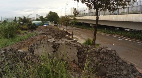 Khu đô thị Thủ Thiêm đang bị bùn đất thải bủa vây
