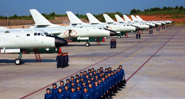 Trung Quốc ồ ạt mua động cơ m&aacute;y bay chiến đấu của Nga