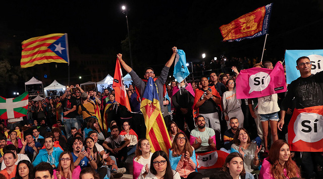 K&ecirc;t quả trưng cầu cho thấy 90% cử tri Catalonia ủng hộ t&aacute;ch khỏi T&acirc;y Ban Nha. (Ảnh: Reuters)
