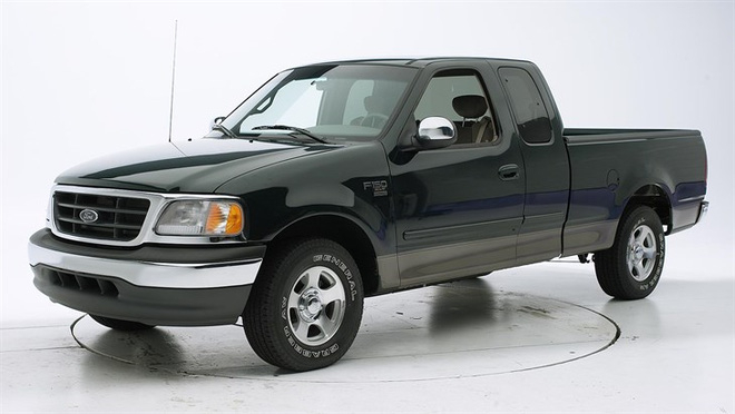 Ford F-150 đời 2003 (ảnh m&igrave;nh họa)