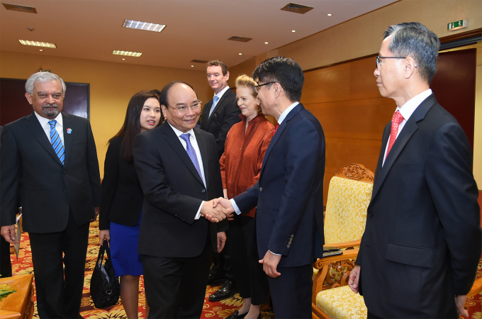 Thủ tướng thăm hỏi trưởng đại diện c&aacute;c tổ chức LHQ tại Việt Nam