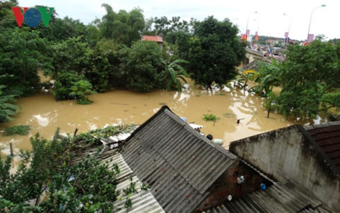 Phó Thủ tướng chỉ đạo khắc phục hậu quả mưa lũ tại Thanh Hóa