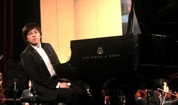 Nghệ sĩ piano trẻ Lưu Hồng Quang.