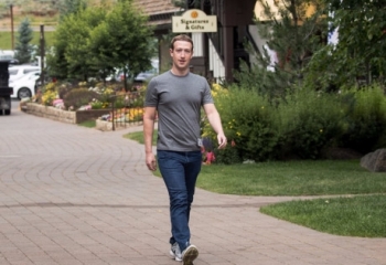 Có 74 tỷ đô, ông chủ Facebook - Mark Zuckerberg tiêu tiền như thế nào?