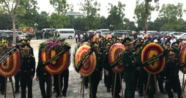 Nghẹn ngào lễ truy điệu hai sĩ quan Biên phòng Yên Khương tử nạn do lũ cuốn