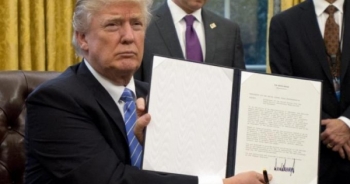 Lệnh cấm người tị nạn của Tổng thống Trump kết thúc