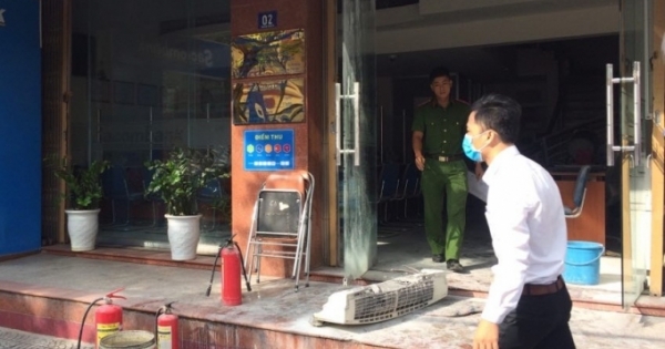 Đà Nẵng: Chập điện gây cháy tại chi nhánh ngân hàng, nhân viên hốt hoảng tháo chạy