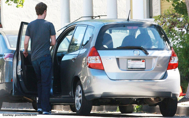 Mark Zuckerberg kh&ocirc;ng đam m&ecirc; si&ecirc;u xe m&agrave; chỉ sở hữu v&agrave;i chiếc