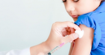 Bộ Y tế: Không để tình trạng vắc xin kết hợp thiếu đột ngột