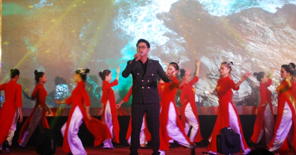 Đà Nẵng: Chương trình Nghệ thuật chào mừng ngày Doanh nhân Việt Nam