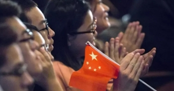 Căng thẳng leo thang, Mỹ có thể xem xét cấm sinh viên Trung Quốc sang du học
