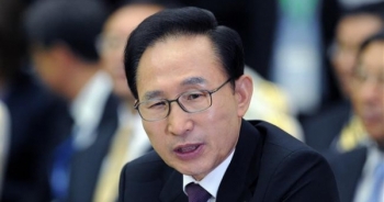 Cựu tổng thống Hàn Quốc bị kết án 15 năm tù