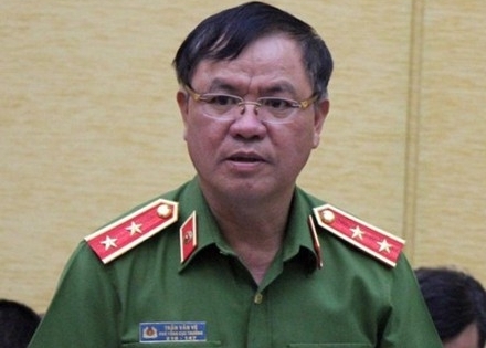 Trung tướng Trần Văn Vệ làm Chánh Văn phòng cơ quan Cảnh sát điều tra