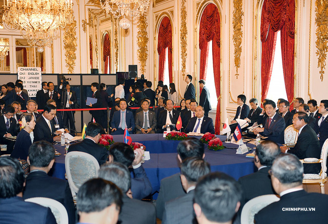 Thủ tướng Nguyễn Xu&acirc;n Ph&uacute;c v&agrave; l&atilde;nh đạo cấp cao c&aacute;c nước Mekong tại Hội nghị Mekong - Nhật Bản (ảnh: VGP)
