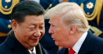 Mỹ "giáng đòn" Trung Quốc trên nhiều mặt trận