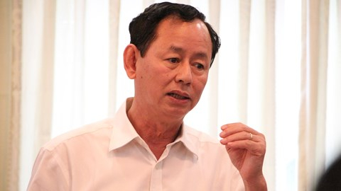 Cục trưởng Cục Thuế TP.HCM&nbsp; Trần Ngọc T&acirc;m lo ngại khoản thu từ đất sẽ giảm.