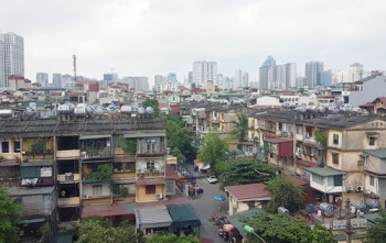 Hà Nội đề xuất chế tài để đẩy nhanh cải tạo chung cư cũ