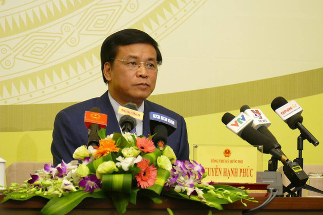 Tổng thư k&yacute; Quốc hội Nguyễn Hạnh Ph&uacute;c chủ tr&igrave; họp b&aacute;o trước kỳ họp thứ 6 của Quốc hội