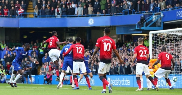 Chelsea 2-2 Man Utd: Ngược dòng những phút bù giờ