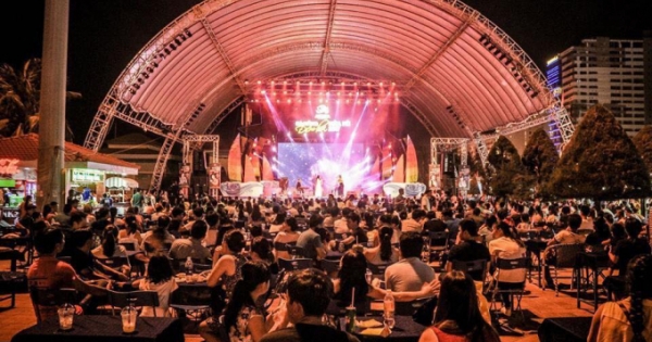 Đà Nẵng: Tổ chức Đại nhạc hội và Lễ hội hóa trang Halloween