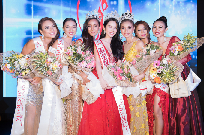 Danh hiệu Miss Tourism Global Queen 2018 trao cho Hoa hậu Myanmar, Miss Tourism Grand Queen trao cho Hoa hậu Th&aacute;i Lan.&nbsp;