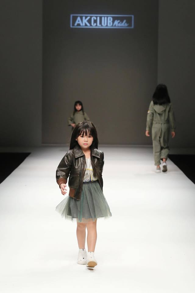 Hải Yến tại Shanghai Fashion Week.
