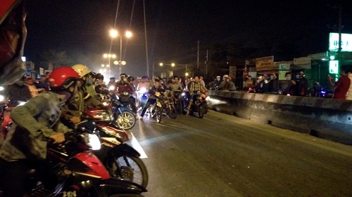 TP Huế: Tạm giữ hơn 30 "quái xế" làm náo đường phố trong đêm