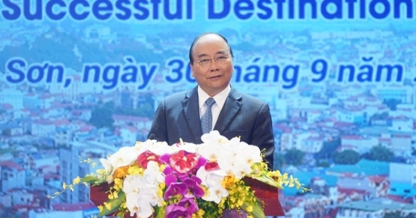 Thủ tướng muốn mỗi khách du lịch đến Lạng Sơn “mua 1 con vịt quay mang về”!