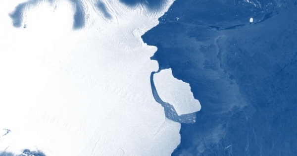 Núi băng 315 tỷ tấn vừa tách khỏi Nam Cực