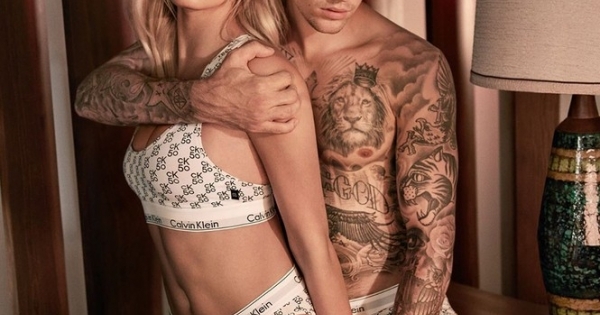 Vợ chồng son Justin và Hailey Bieber gây ‘sốt’ với loạt ảnh nội y