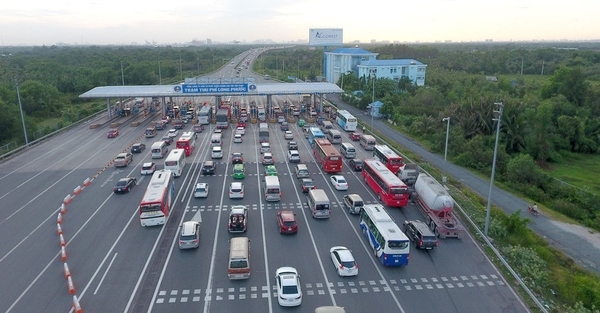 Hủy thầu quốc tế cao tốc Bắc-Nam, một nửa hồ sơ có yếu tố Trung Quốc