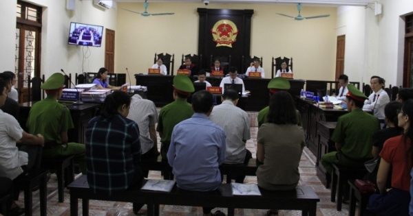 Xét xử vụ gian lận thi cử tại Hà Giang: "Sốc" với hành vi "phù phép" điểm thi của các bị cáo
