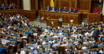 Ukraine thông qua luật xử lý... nghị sỹ lười đi họp