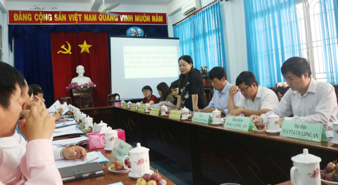 Đồng chí Nguyễn Thị Thu Hoài - Phó Vụ trưởng Vụ Tuyên truyền - Ban Tuyên giáo Trung ương trong buổi làm việc