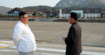 Ông Kim Jong-un yêu cầu dỡ khu du lịch do Hàn Quốc xây ở núi Kumgang