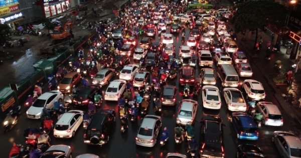 Hà Nội tiếp tục “khởi động” đề án cấm xe máy và thu phí ô tô vào nội đô