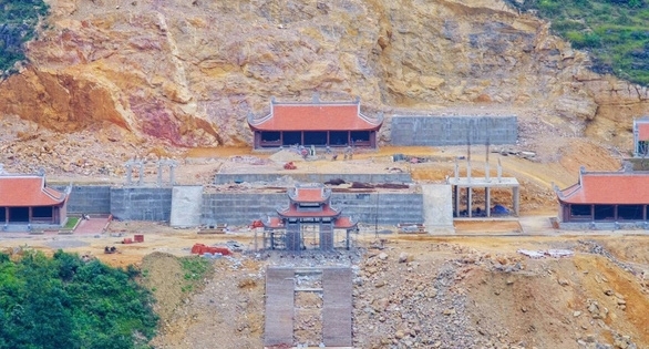 Tỉnh Hà Giang báo cáo tình hình triển khai dự án khu sinh thái tâm linh Lũng Cú và thang máy Đồn Cao