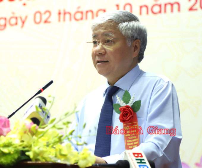 Bộ trưởng – Chủ nhiệm Ủy ban Dân tộc Đỗ Văn Chiến phát biểu tại hội nghị.