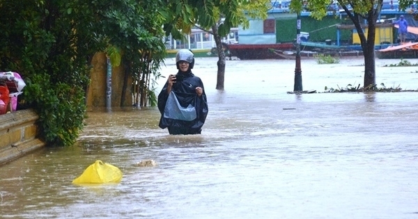 Lũ sông Bồ tại Huế vượt mức lịch sử năm 1999, ngập lụt còn kéo dài