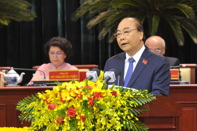 Đồng chí Nguyễn Xuân Phúc, Ủy viên Bộ Chính trị, Thủ tướng Chính phủ, phát biểu chỉ đạo tại lễ khai mạc Đại hội đại biểu Đảng bộ TP HCM lần thứ XI. Ảnh: TTBC TP HCM.