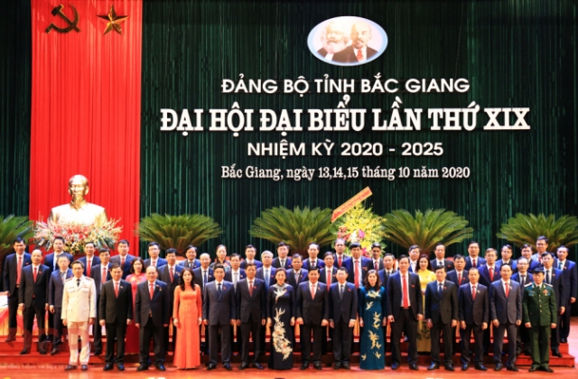Bắc Giang: Công bố kết quả bầu Bí thư, Phó Bí thư Tỉnh ủy nhiệm kỳ 2020 - 2025