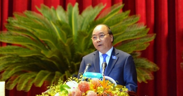 Thủ tướng Nguyễn Xuân Phúc: Nghệ An như một Việt Nam thu nhỏ, cần tạo được một kỳ tích mà cả nước đang mong đợi