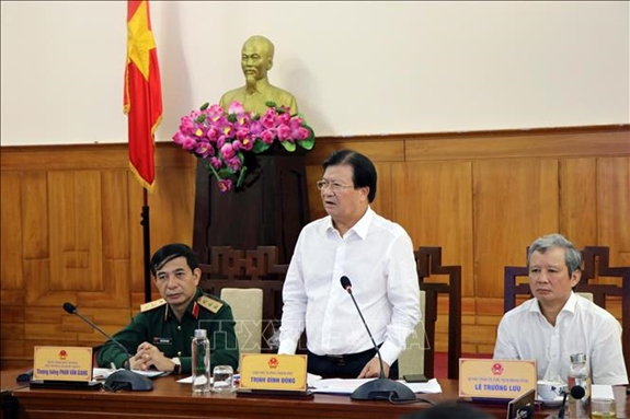 Phó thủ tướng Chính phủ Trịnh Đình Dũng: Phải chủ động các phương án với mọi loại hình thiên tai